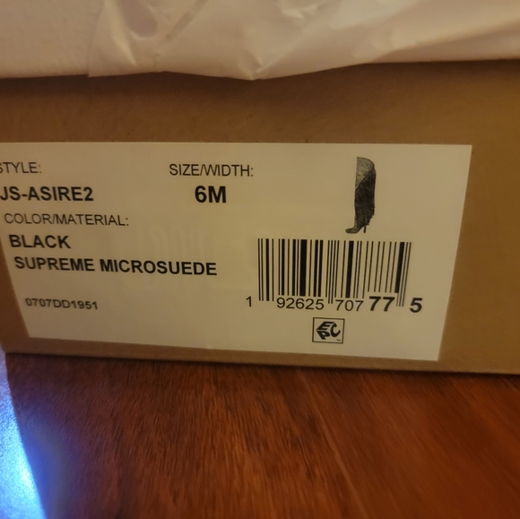 New BLACK Crystal Embelished Boots Jessica Simpson. - Picture 7 of 8